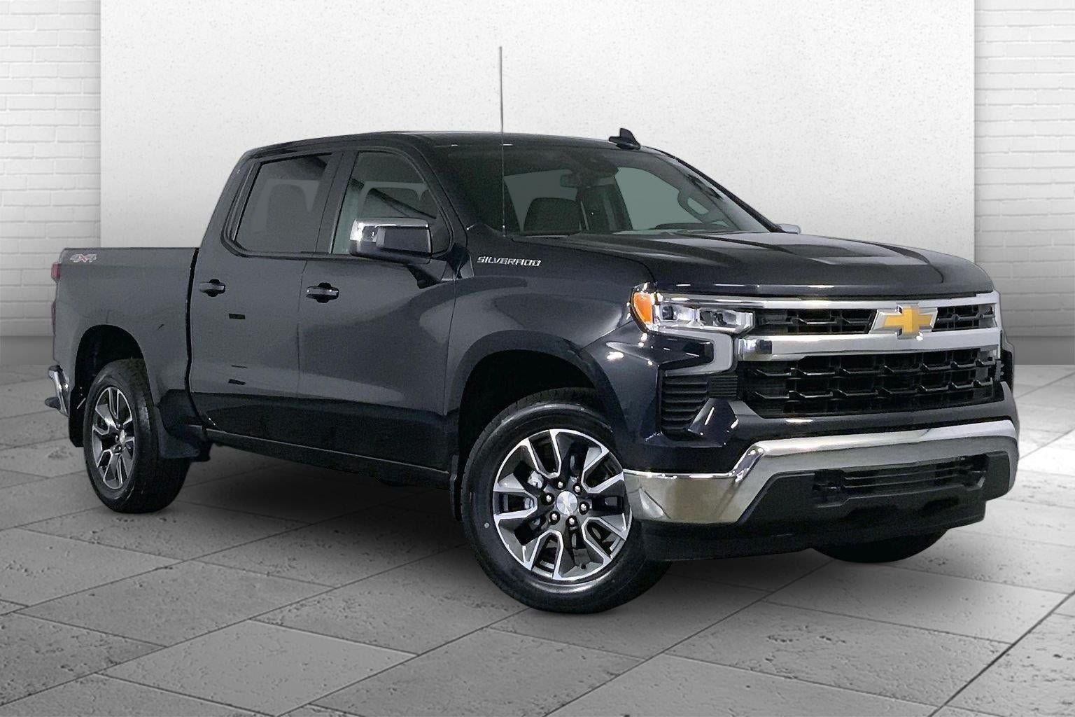 Used 2024 Chevrolet Silverado 1500 LT AWD/4WD image 1