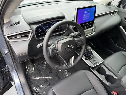 New 2026 Toyota Corolla Cross XLE image 13