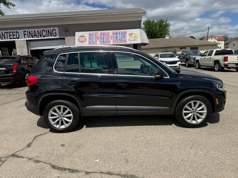 Used 2017 Volkswagen Tiguan Wolfsburg Edition AWD/4WD image 8