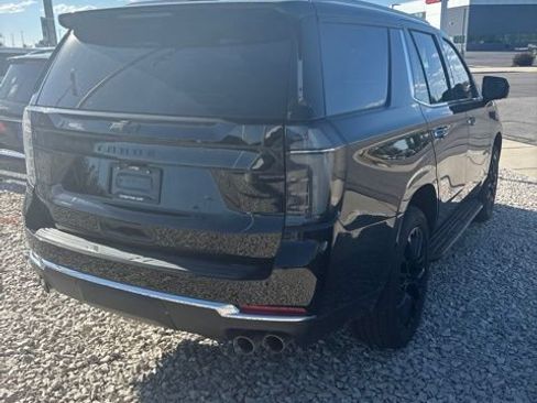 Used 2025 Chevrolet Tahoe Premier AWD/4WD image 6