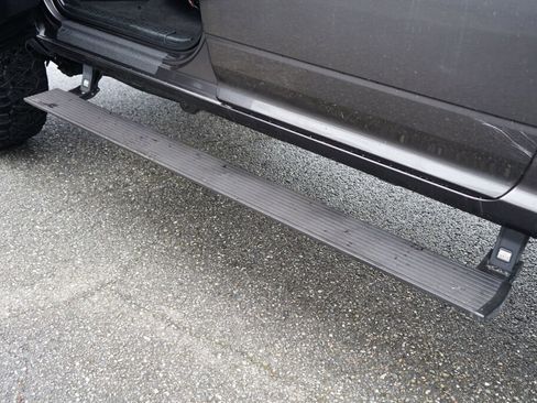 Used 2016 RAM 2500 Laramie w/ Sport Appearance Group image 11