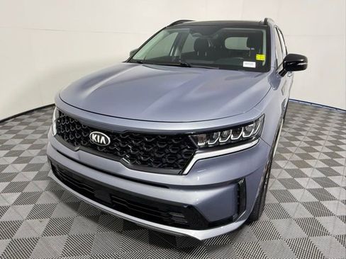 Used 2021 Kia Sorento EX w/ Panoramic Sunroof Package image 2