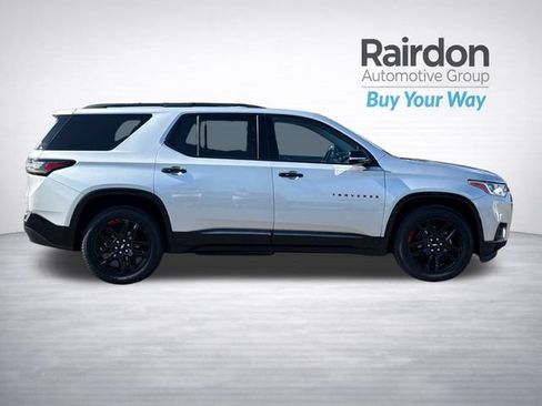 Used 2019 Chevrolet Traverse Premier w/ Redline Edition AWD/4WD image 8