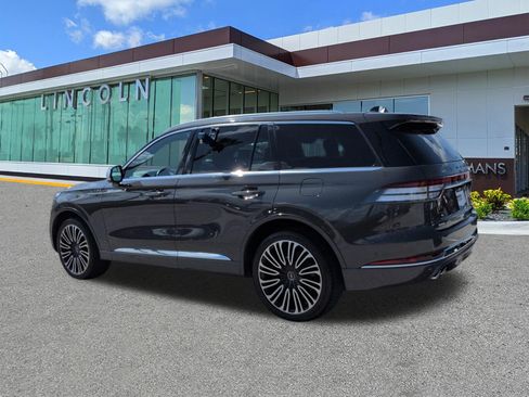 Used 2022 Lincoln Aviator Black Label w/ Dynamic Handling Package AWD/4WD image 7