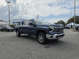 New 2026 Chevrolet Silverado 3500 LTZ w/ LTZ Premium Package AWD/4WD video 1