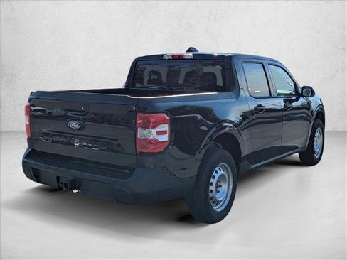 New 2025 Ford Maverick XL image 2