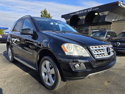 Used 2010 Mercedes-Benz ML 350 4MATIC w/ Premium 1 Pkg image 36