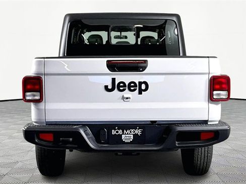New 2026 Jeep Gladiator Sport image 5