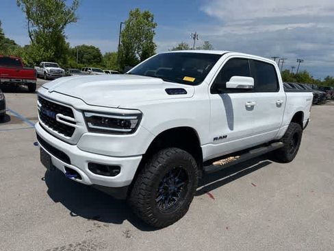 Used 2022 RAM 1500 Big Horn AWD/4WD image 2