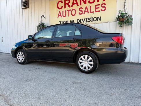 Used 2005 Toyota Corolla CE FWD image 9