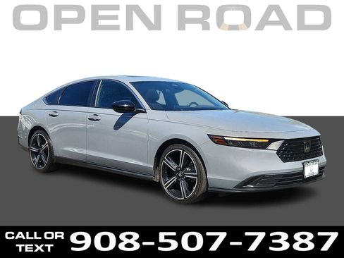 Used 2023 Honda Accord Sport image 1