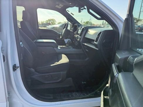 Used 2019 Ford F150 XLT w/ Equipment Group 302A Luxury AWD/4WD image 12
