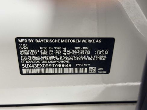 Used 2025 BMW X6 M60i w/ Parking Assistance Package AWD/4WD image 16