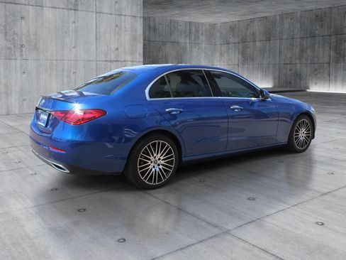 Used 2023 Mercedes-Benz C 300 Sedan image 5