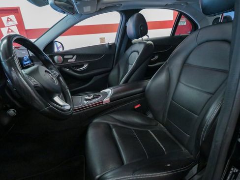 Used 2017 Mercedes-Benz C 300 4MATIC Sedan image 11