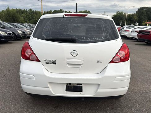 Used 2007 Nissan Versa Hatchback FWD image 6