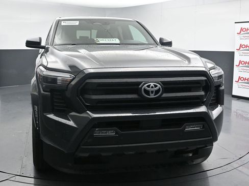 Used 2024 Toyota Tacoma SR5 AWD/4WD image 3