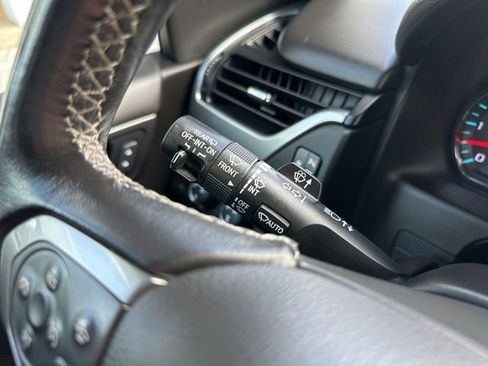 Used 2019 Chevrolet Tahoe LT image 25