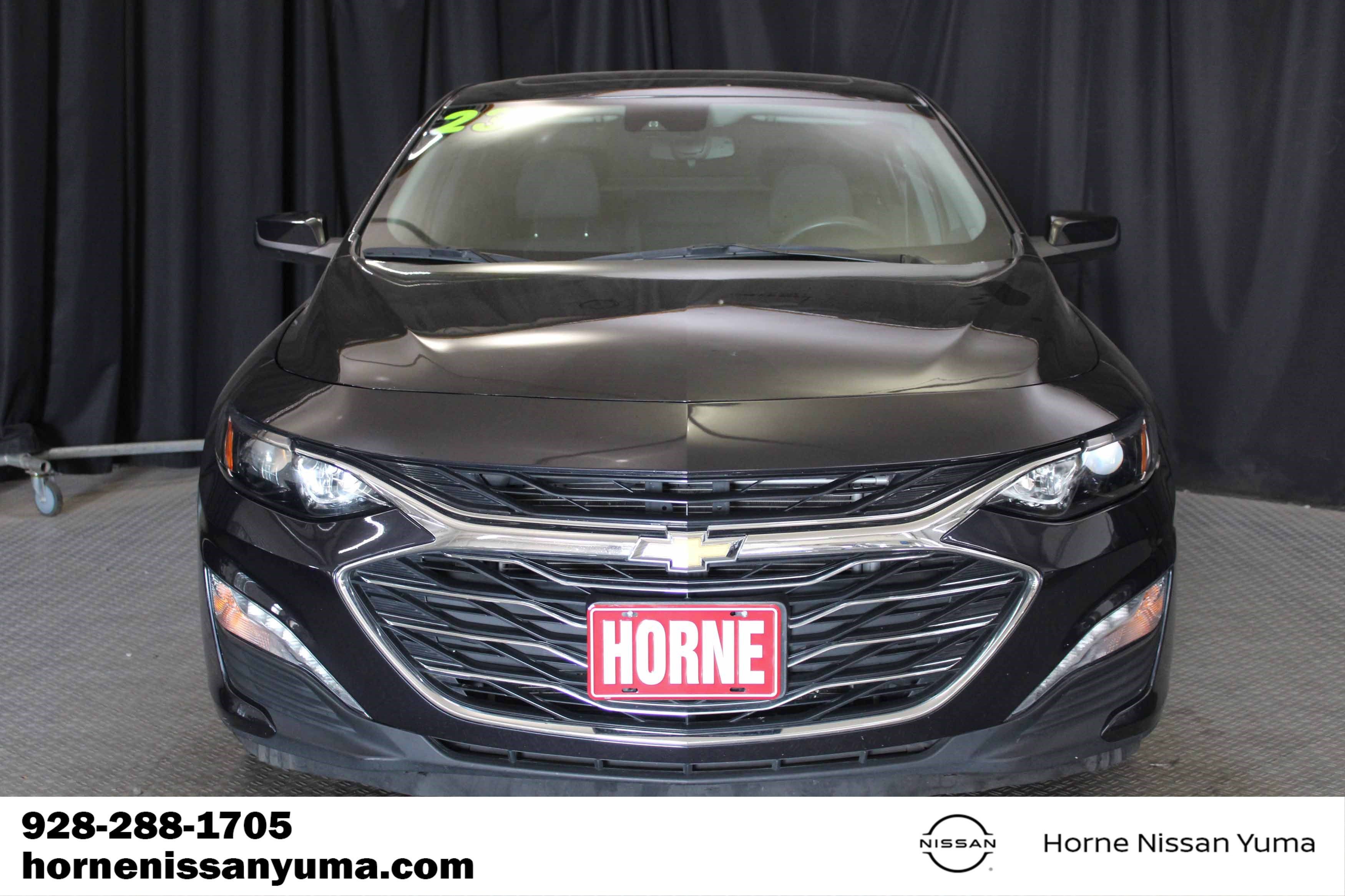 Used 2023 Chevrolet Malibu LT FWD image 2