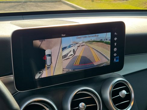 Certified 2022 Mercedes-Benz GLC 300 image 21