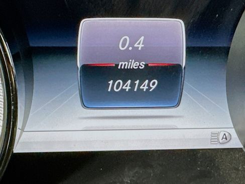 Used 2018 Mercedes-Benz E 300 image 18