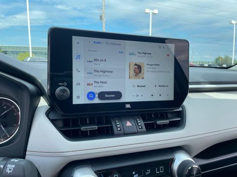 Certified 2025 Toyota RAV4 XLE Premium image 23