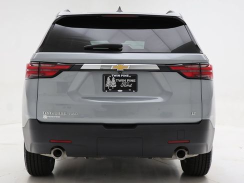 Used 2023 Chevrolet Traverse LT AWD/4WD image 7