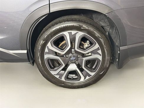 Used 2024 Subaru Ascent Touring AWD/4WD image 35