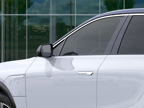 New 2027 Cadillac Lyriq Luxury RWD image 12