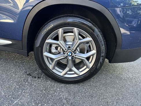 Used 2024 BMW X3 sDrive30i w/ Premium Package RWD image 34