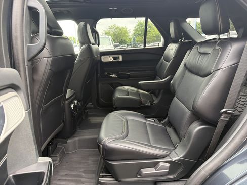 Used 2023 Ford Explorer ST w/ Equipment Group 401A AWD/4WD image 32