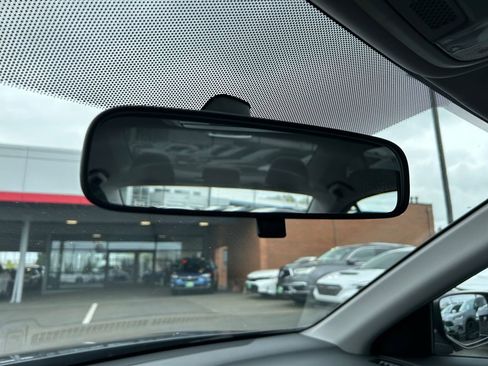 Used 2017 Honda Accord LX image 18
