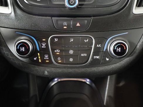 Used 2024 Chevrolet Malibu LT image 41