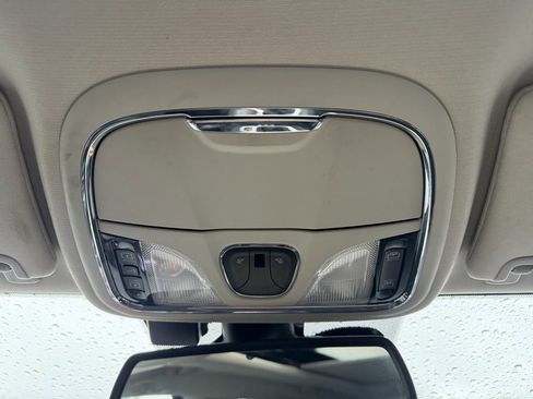 Used 2017 Jeep Cherokee Trailhawk image 29