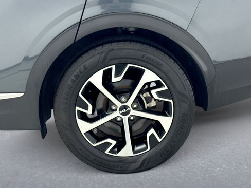 Used 2024 Kia Sportage EX FWD image 28