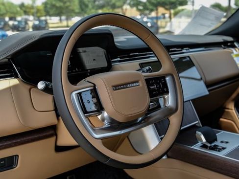 New 2026 Land Rover Range Rover SE AWD/4WD image 18
