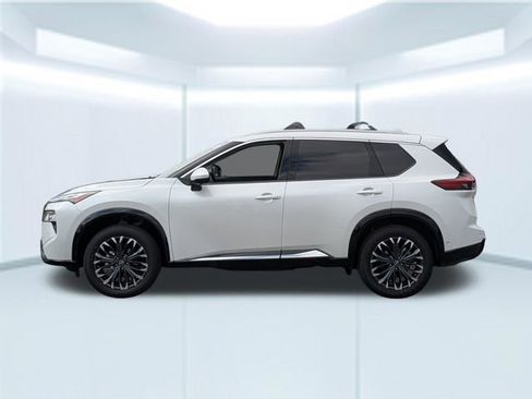 New 2026 Nissan Rogue Platinum w/ Platinum Premium Package image 2