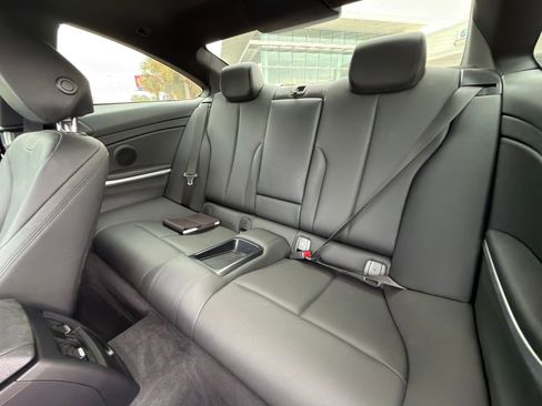 Used 2019 BMW 430i Coupe w/ M Sport Package image 12