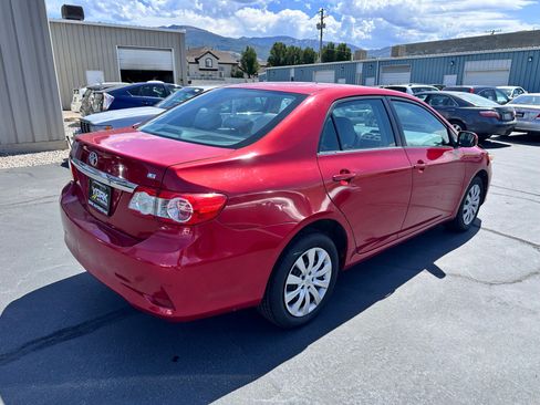 Used 2013 Toyota Corolla LE FWD image 3