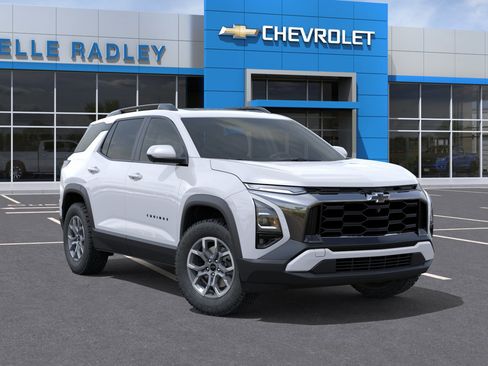 New 2026 Chevrolet Equinox ACTIV AWD/4WD image 7