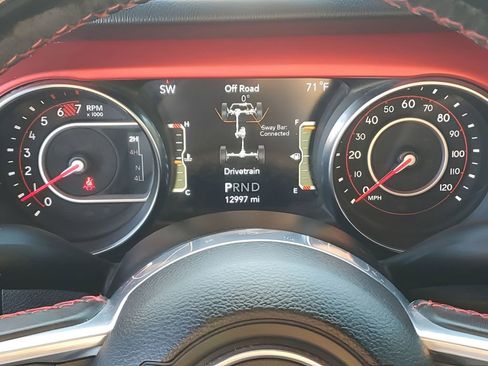 Used 2021 Jeep Wrangler Rubicon image 37