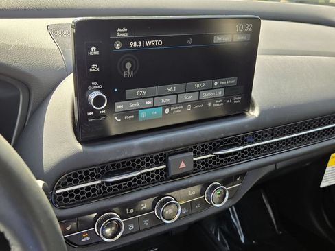 Certified 2025 Honda HR-V EX-L image 19