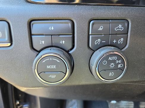 Used 2024 Chevrolet Silverado 2500 LT w/ All Star Edition AWD/4WD image 9