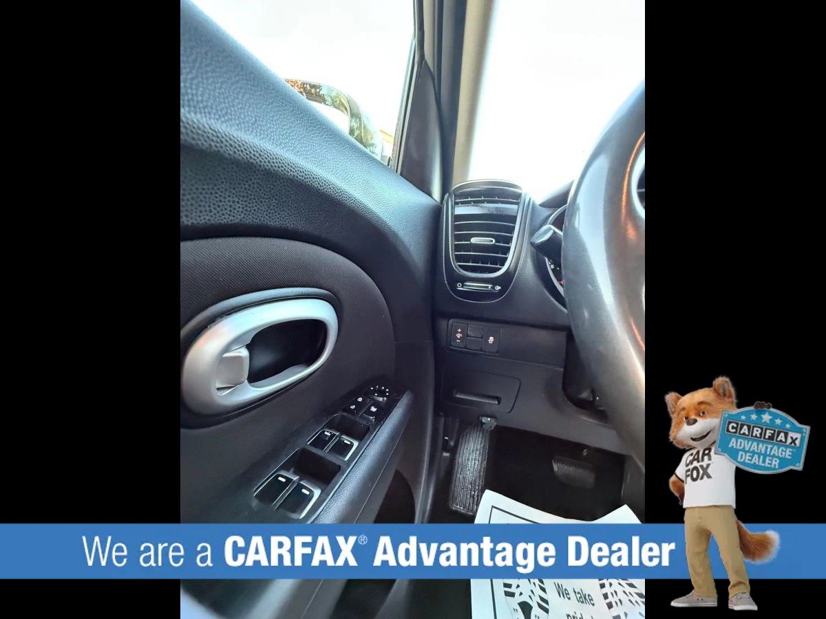 Used 2018 Kia Soul FWD image 59