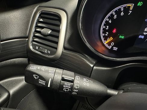Used 2020 Jeep Grand Cherokee Altitude AWD/4WD image 21