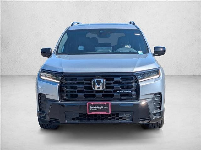 New 2026 Honda Pilot Black Edition image 5