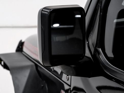 Used 2018 Jeep Wrangler Unlimited Rubicon w/ LED Lighting Group image 48