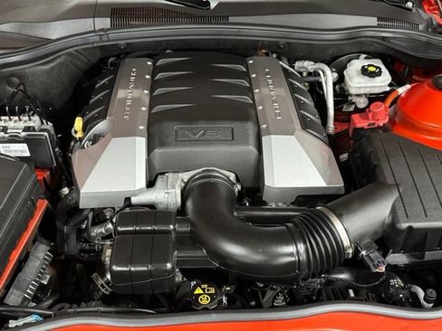 Used 2010 Chevrolet Camaro SS w/ RS Package RWD image 30