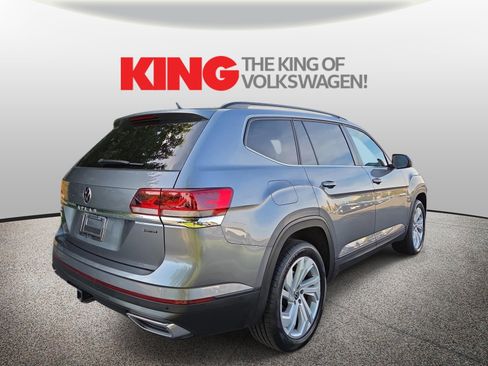 Certified 2023 Volkswagen Atlas SE w/ Panoramic Sunroof Package AWD/4WD image 3