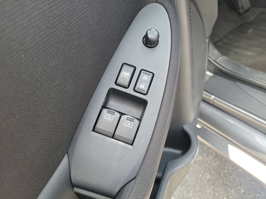 Used 2011 Nissan 370Z Coupe w/ Sport Pkg RWD image 19